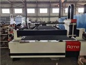 เครื่องตัดเลเซอร์เมทัลชีท 1-6kw กําลังเลเซอร์